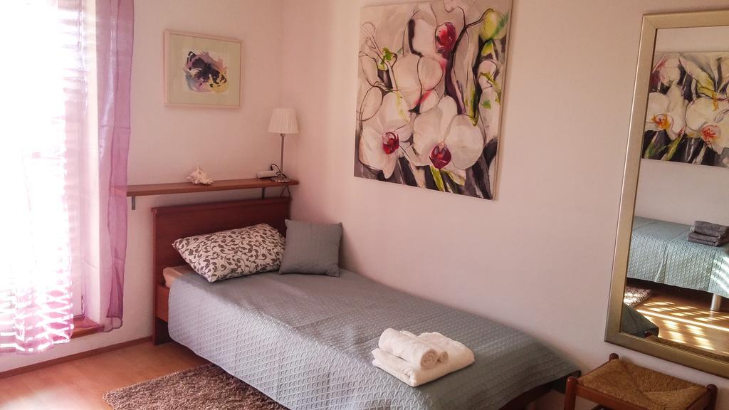 Apartment Tina Istra Buje Exterior foto
